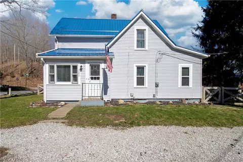 5299 Overton Rd, Wooster, OH 44691