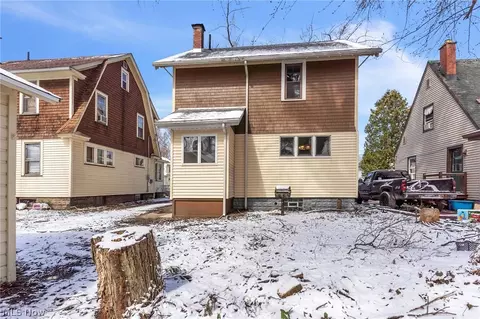 Exterior - 1014 W 51st St, Ashtabula, OH 44004 photo 5 of 6