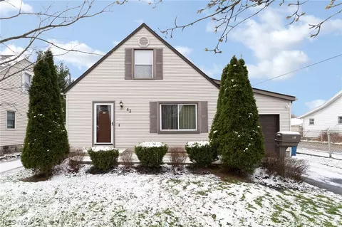 43 Erskine Ave, Youngstown, OH 44512