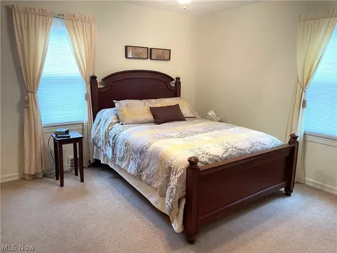 Bedroom - 402 Whipple Ave NW, Canton, OH 44708 photo 1 of 2