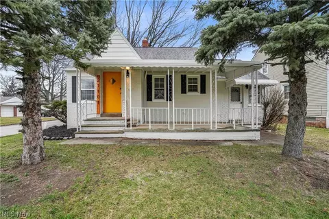 21101 Fuller Ave, Euclid, OH 44123