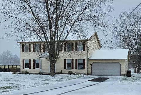5100 Pierce Rd NW, Warren, OH 44481