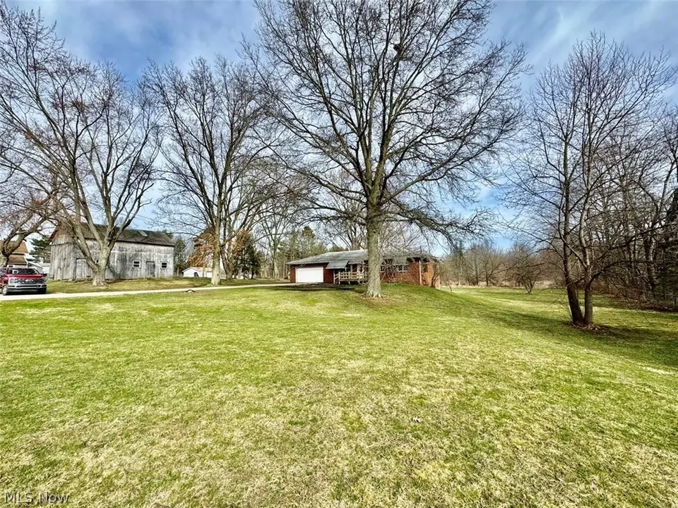 1445 Killian Rd, Akron, OH 44312 21 Photos Movoto