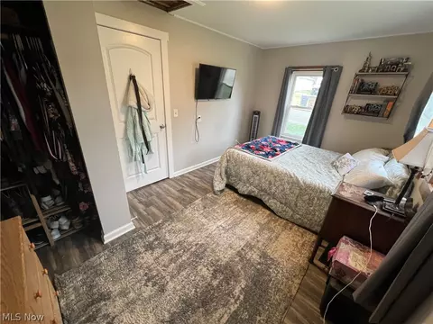 Bedroom - 521 Harmon Ave NE, Brewster, OH 44613 photo 4 of 5