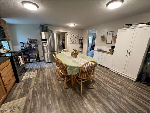 Kitchen - 521 Harmon Ave NE, Brewster, OH 44613 photo 2 of 2