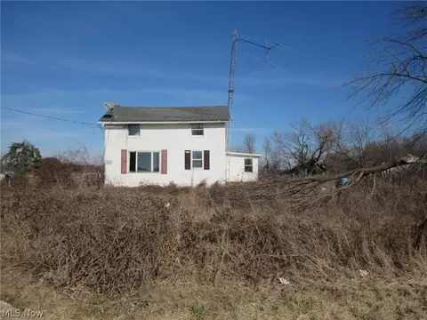 2296 Townline Road 131 Rd W, Willard, OH 44890