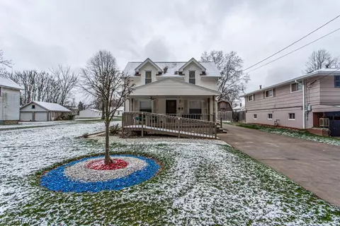 1185 Niblock Ave NW, Warren, OH 44485