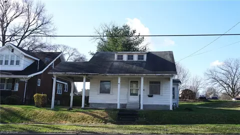 3840 Mogadore Rd, Mogadore, OH 44260