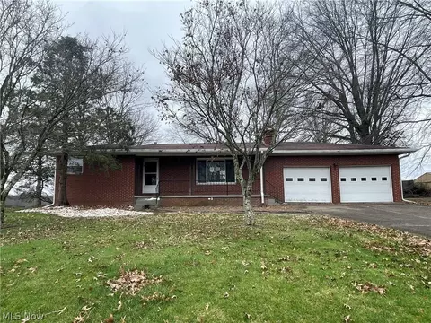 21166 State Route 676, Marietta, OH 45750