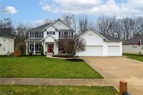 5782 Trystin Tree Dr, Medina, OH 44256