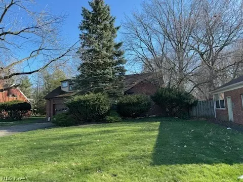 4804 Monticello Blvd, Cleveland, OH 44143