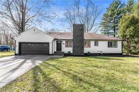440 Douglas Blvd, Richmond Heights, OH 44143