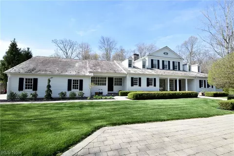 2160 Heritage Trl, Poland, OH 44514