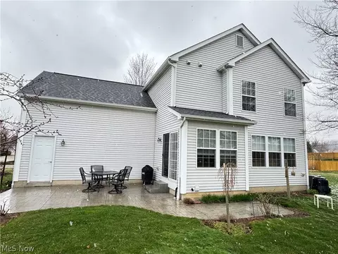Exterior - 7771 Gresham Ln, Hudson, OH 44236 photo 2 of 14