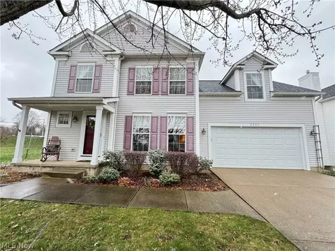 7771 Gresham Ln, Hudson, OH 44236