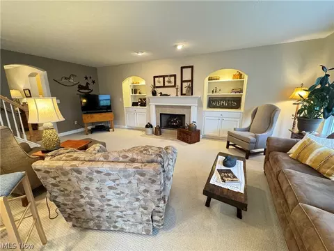 Living - 7771 Gresham Ln, Hudson, OH 44236 photo 5 of 5