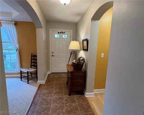 Entry Way - 7771 Gresham Ln, Hudson, OH 44236 photo 1 of 1