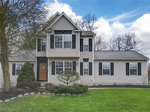 978 Lakeshore Walk, Medina, OH 44256