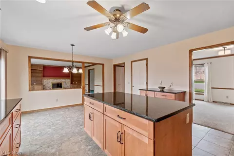 3440 Briton Cir NW, Canton, OH 44708 photo 8