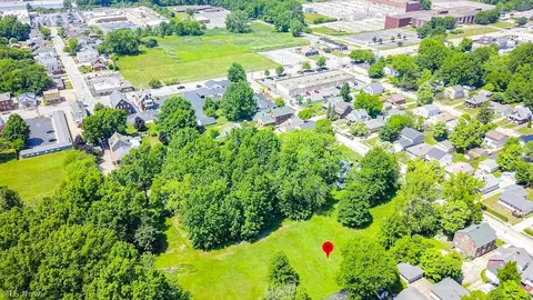 View/Area - 1710 E 296th St, Wickliffe, OH 44092 photo 5 of 10