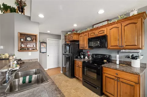 72 Township Road 581, Sullivan, OH 44880 photo 10