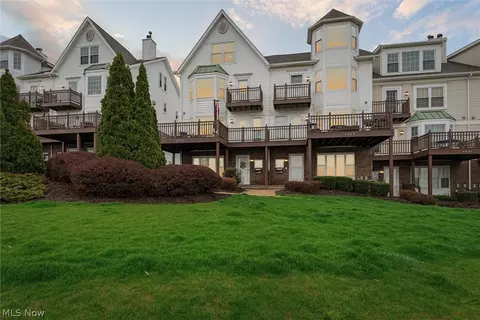 6923 Father Caruso Dr #15, Cleveland, OH 44102