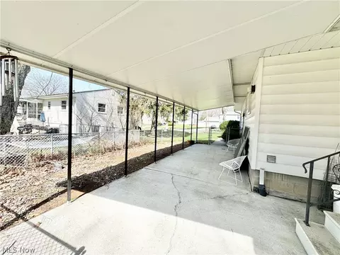 533 Hartford Dr, Elyria, OH 44035 photo 43