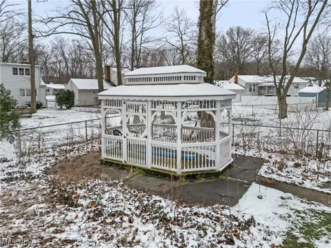 533 Hartford Dr, Elyria, OH 44035 photo 49