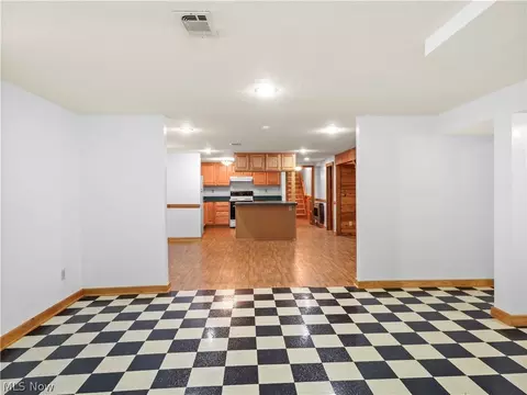 533 Hartford Dr, Elyria, OH 44035 photo 39