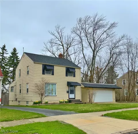 19715 Maple Heights Blvd, Maple Heights, OH 44137