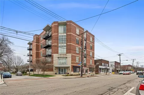 12701 Larchmere Blvd #2B, Cleveland, OH 44120