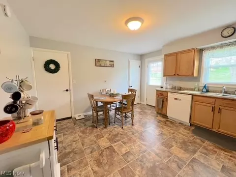 Kitchen - 129 High St, Dover, OH 44622 photo 2 of 3