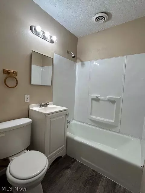 821 Eugene St, Akron, OH 44306 photo 17