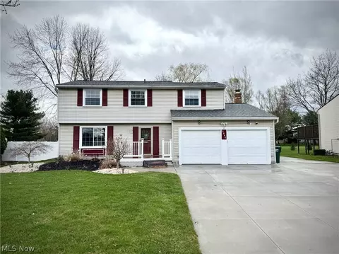 3040 Wexford Blvd, Stow, OH 44224
