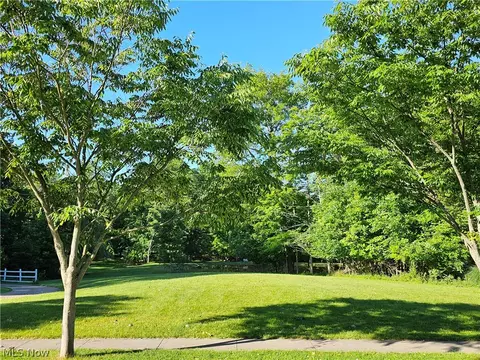 V/l W Park Boulevard, Medina, OH 44256