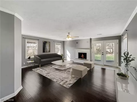 152 Stephens Rd, Akron, OH 44312 photo 2