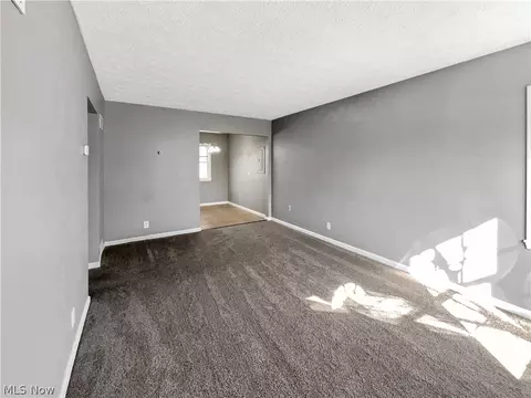 152 Stephens Rd, Akron, OH 44312 photo 7