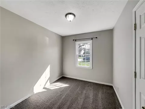 152 Stephens Rd, Akron, OH 44312 photo 12