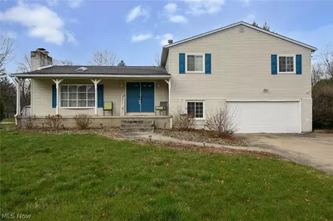 1532 Denise Dr, Copley, OH 44321