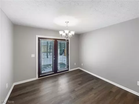 231 Rauscher Ct, Elyria, OH 44035 photo 8