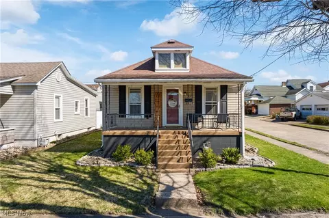 221 W 42nd St, Shadyside, OH 43947