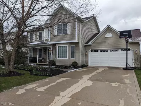 1625 Dartmouth Ln, Brunswick, OH 44212
