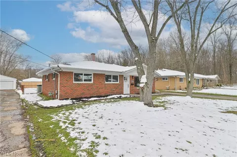 Other - 229 Maplelawn Dr, Berea, OH 44017 photo 1 of 8