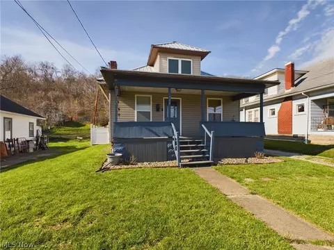 711 Camden Ave, Parkersburg, WV 26101
