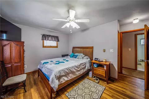 Bedroom - 4444 Diane Dr, Ashtabula, OH 44004 photo 2 of 5