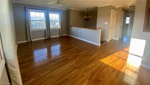 Living - 620 Ruby St, Belmont, WV 26134 photo 2 of 3