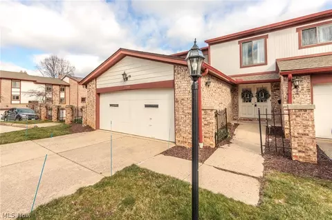 22504 Center Ridge Rd #C, Rocky River, OH 44116