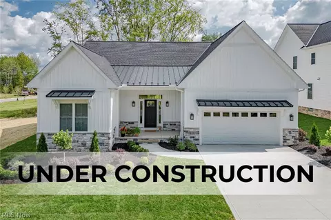 6485 N Cobblestone Rd, Mayfield Village, OH 44143