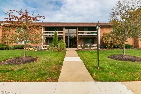 1265 Lost Nation Rd, Willoughby, OH 44094