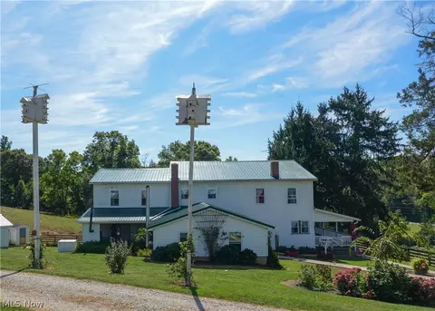 54142 Calais Rd, Quaker City, OH 43773